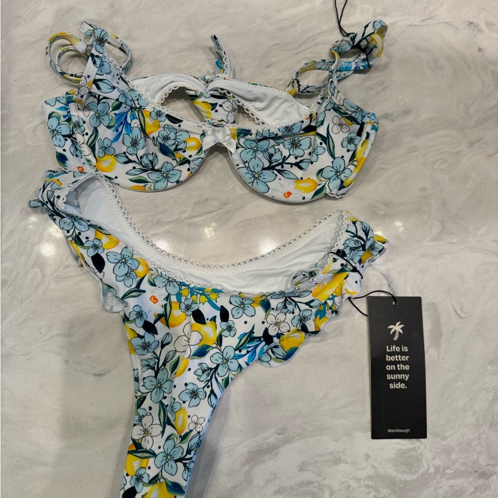 Blackbough bikini set